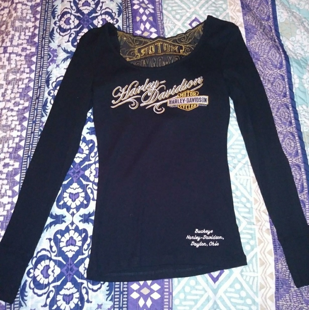 Womans HD Black Long Sleeve